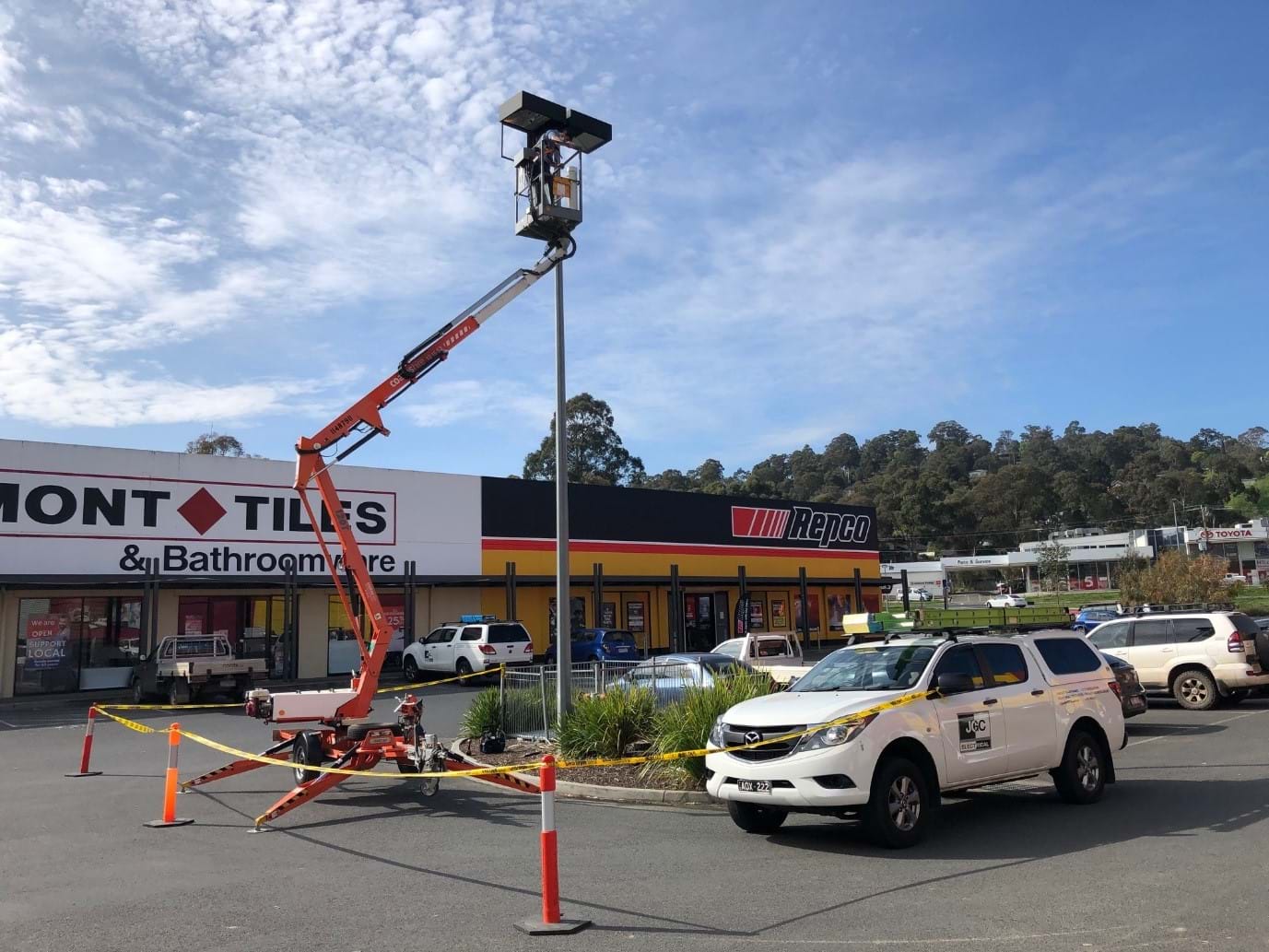 shopping centre car park lighting installation melbourne